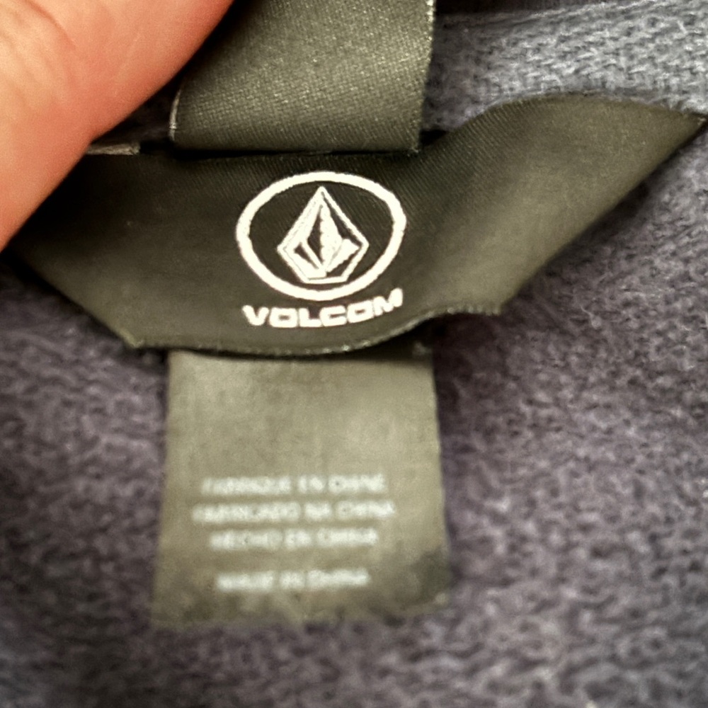 Volcom Boy's Two-Tone Gray and Black Windbreaker - Picture 4 of 4
